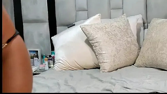 PassionMacoll on StripChat 