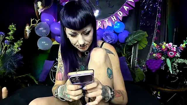Purple_Coffin666 on StripChat 