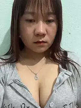 StripChat qinejr37 is Freechat qinejr37 — Yu ti i ti cho xem ngc
