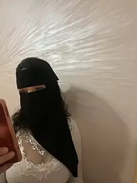 Rasha-arabic — Show ass hole  