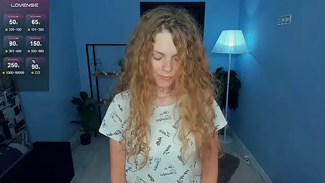 RayaNenlia on StripChat 
