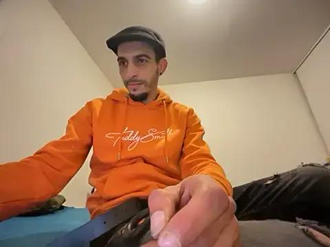 Rebeu313 on StripChat 