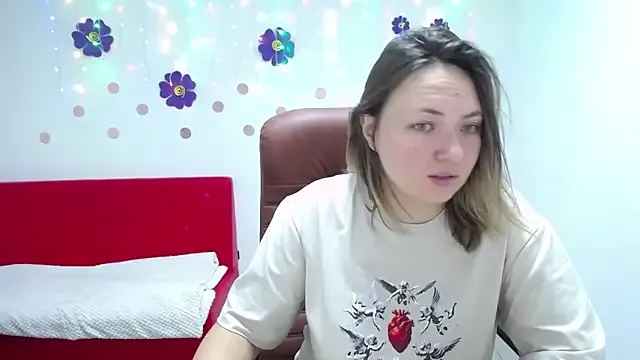SallyVerda on StripChat 