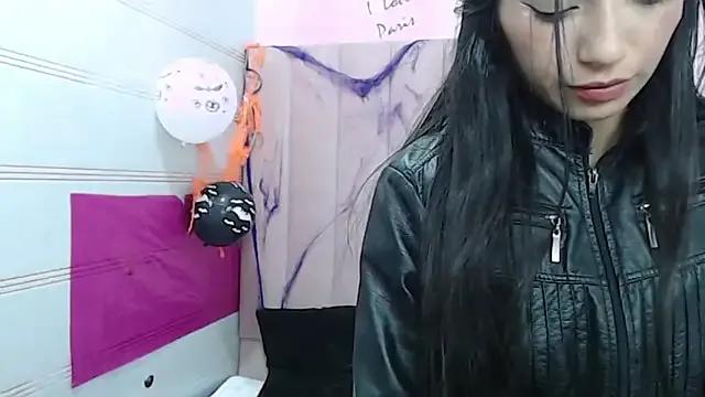 sara_caplerx on StripChat 