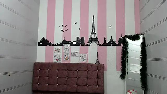 sara_caplerx on StripChat 