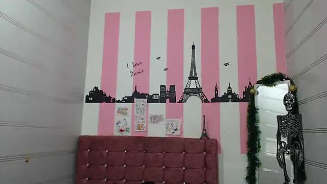 sara_caplerx on StripChat 