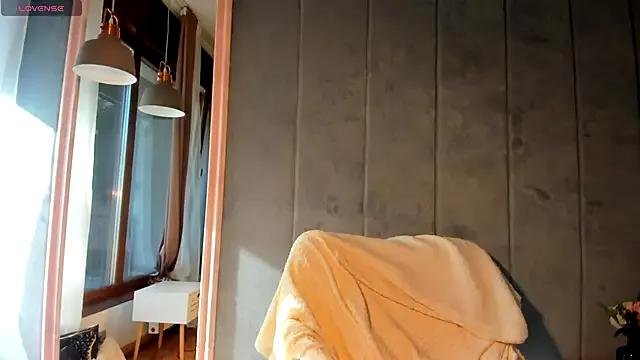 Sassy_Teen — Nothing else but CUMSHOW at goal.