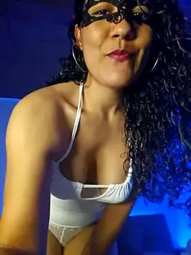 Sexxy-Lana on StripChat
