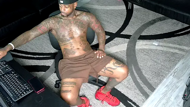 SLANGONDEMHOES — Freechat on StripChat