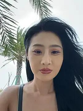 Freechat so-linger on StripChat