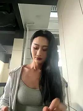 Freechat so-linger on StripChat