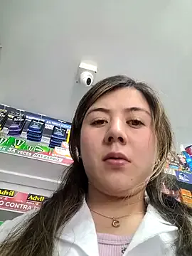 Sophie_del_Castillo — remove bra