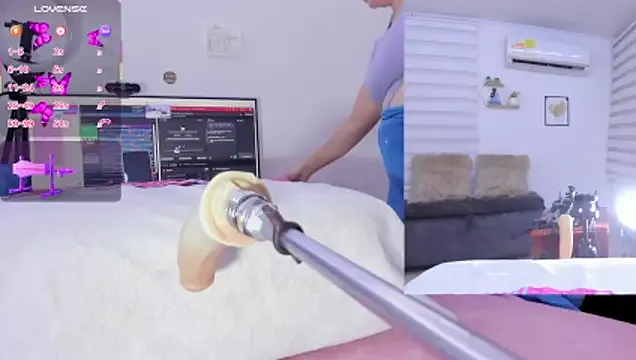 Soraya_Davis — Make my cum and squirt come out in you