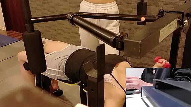 Stretch-man on StripChat