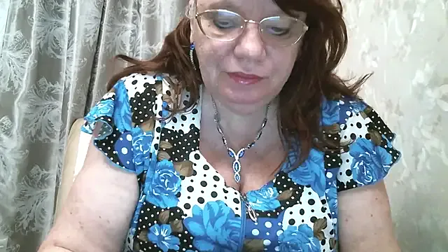 SusanaAhSun — Tits in the hands