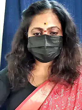 Sweetie_swetha37 on StripChat 