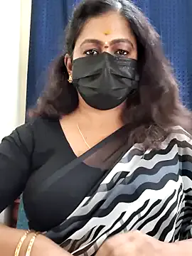 Sweetie_swetha37 on StripChat 