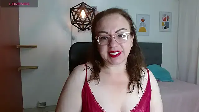 Tania_Goddess_ — Make me vibrate the pussy