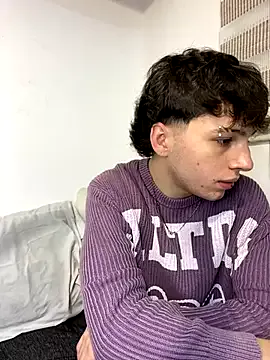 Thomas_Big_dick — HELLO THOM 