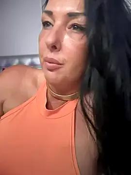 TiffanyRoxx on StripChat 