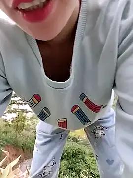 Tin_tanny on StripChat