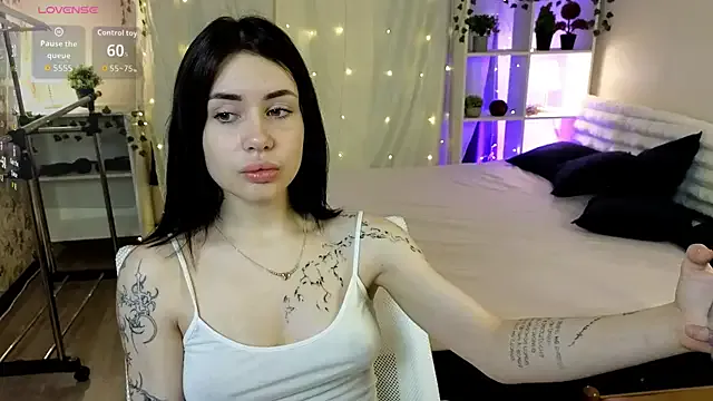 VanessaKeyn — oil tits