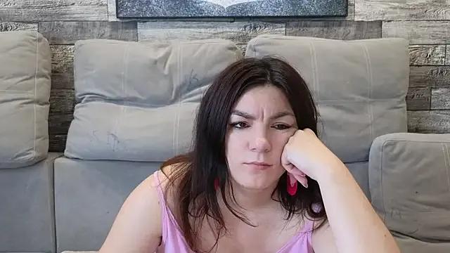 Freechat Vika_loves_you on StripChat