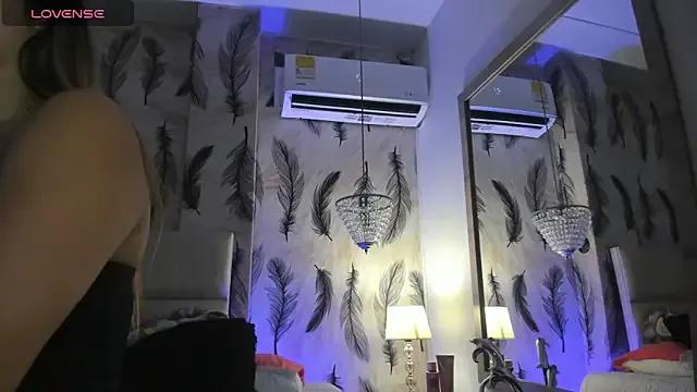 Vivi_prinncess on StripChat 