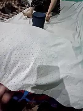 wow_couple_delhi on StripChat 