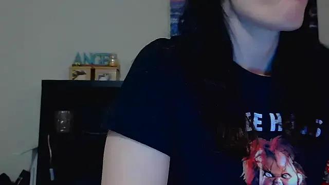 xxxCRYSTALxxx on StripChat 