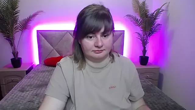 ZannaDreil on StripChat 