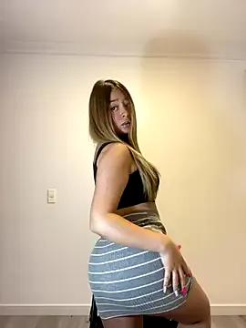 Zara_Ross on StripChat 