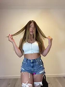 Zara_Ross on StripChat 