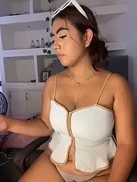 zoe_mount — zoom Pussy
