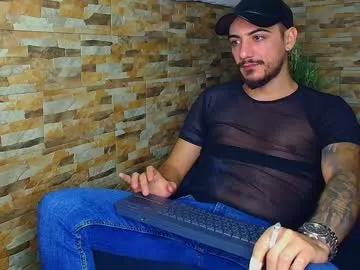 andrewbanner from Chaturbate is Freechat