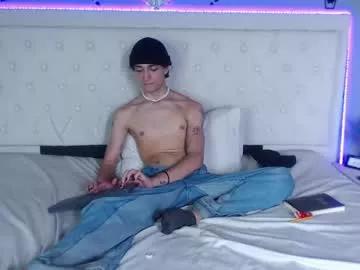 apolomysticc from Chaturbate is Freechat