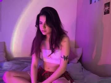 Girls: Stay up-to-date with the latest immersive cam streams gallery and try the most sensual entertainers flaunt their aroused bushes and steaming hot physiques as they lay bare and cum.