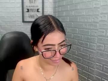 crystal_walls from Chaturbate is Freechat