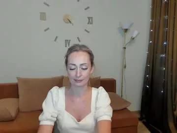 julia__cherry_ from Chaturbate is Freechat