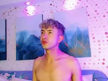 noah_xitruxx from Chaturbate is Freechat