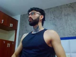 frank_conors from Flirt4Free is Freechat