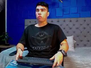 jake_evanss from Flirt4Free is Freechat