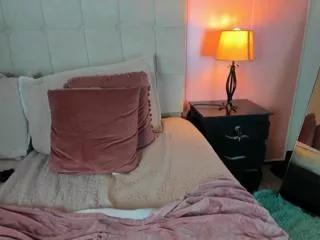 melody_beckeer from Flirt4Free is Freechat