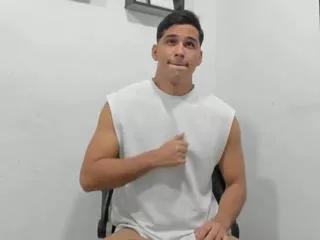 noah_lahm from Flirt4Free is Freechat