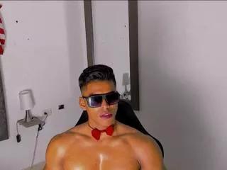 ulises_brown from Flirt4Free is Freechat