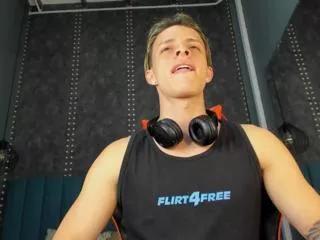 walker_brown from Flirt4Free is Freechat