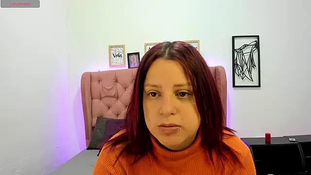 Alessandra_Venturi from StripChat is Freechat