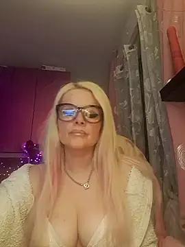 Angeldevilus from StripChat is Freechat