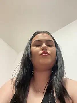 AuroraAlitta from StripChat is Freechat