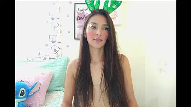 CoralDavis from StripChat is Freechat